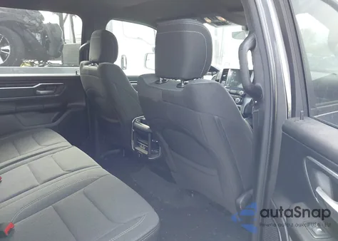 2022 Ram 1500 Big Horn 4X4 5'7 Box z USA, uszkodzony, nr VIN 1C6RRFFG9NN325106